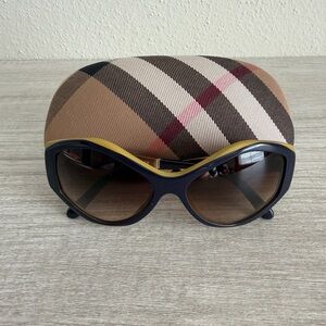 Burberry Sunglasses B4133 Blue/Mustard Brown Gradient With Case